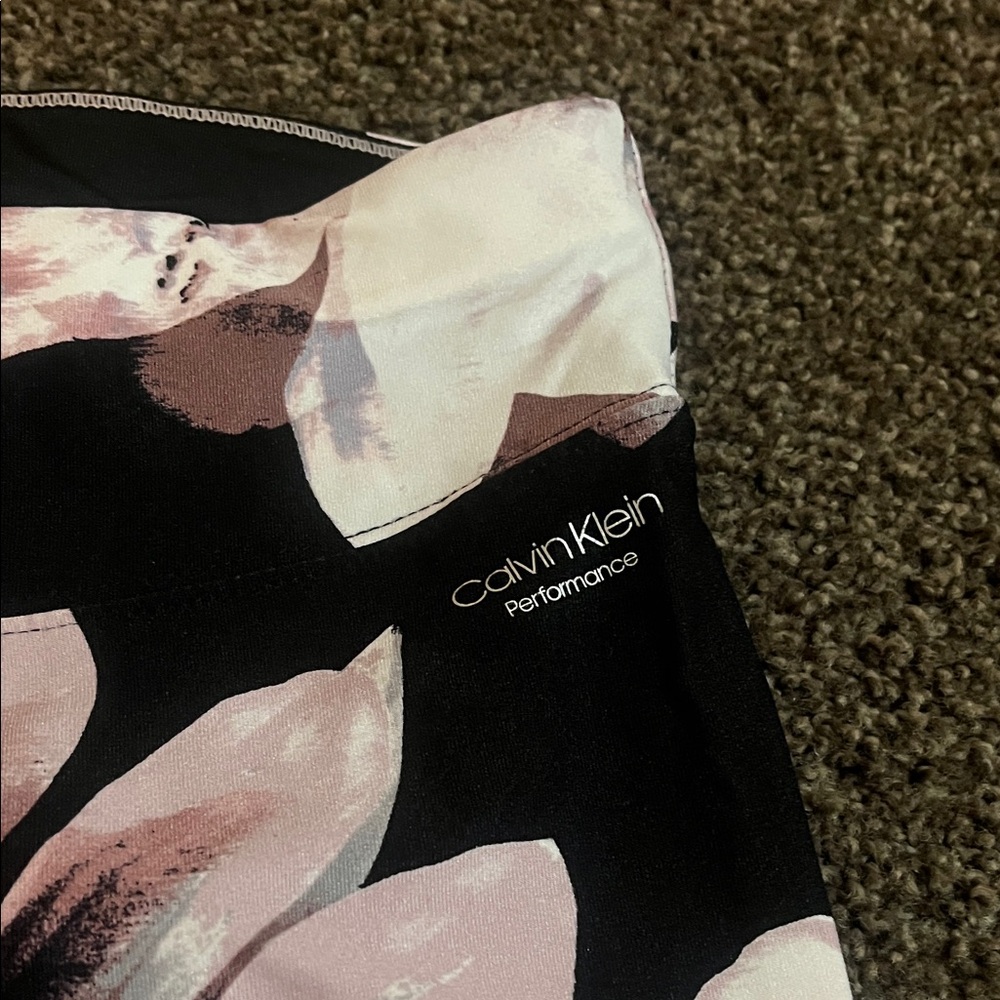 Calvin Klein Performance Black and Pink Floral Leggings - Picture 4 of 6